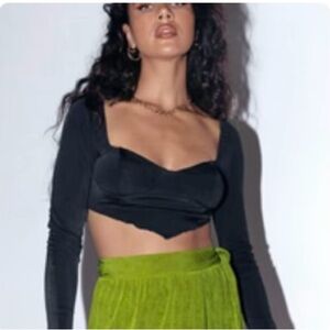 Princess Polly Asher Black Long Sleeve Crop Top Size 0